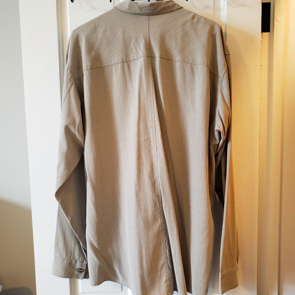Royal Robbins dress shirt